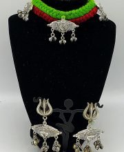 Threaded Chokar Necklace Set