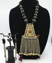 Afgani Pendant Set