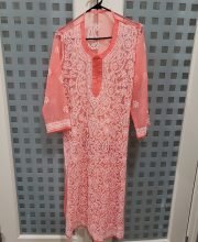Lucknow Chikan kurti