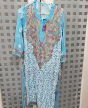 Lucknow Chikan kurti