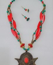 Ruby Red with Multicolor Wonderful Classy Stone Beads Necklace Set with Double tone Pendant