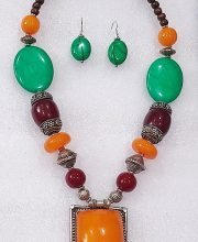 Multicolor Wonderful Classy Stone Beads Necklace Set with Square Pendant