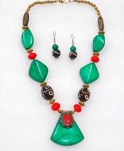 Multicolor Wonderful Classy Stone Beads Necklace Set with Nice Pendant