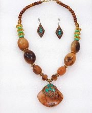 Tortilla Brown Wonderful Classy Stone Beads Necklace Set with Nice Square Pendant