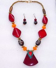 Multicolor Wonderful Classy Stone Beads Necklace Set with Nice Pendant
