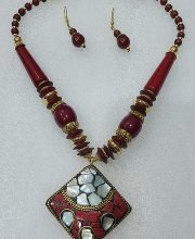 Marron color and Gold Plated Wonderful Classy Beads Necklace Set