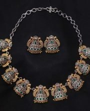 Enamel Premium Quality Dual Tone and Crystal Stone Necklace Set