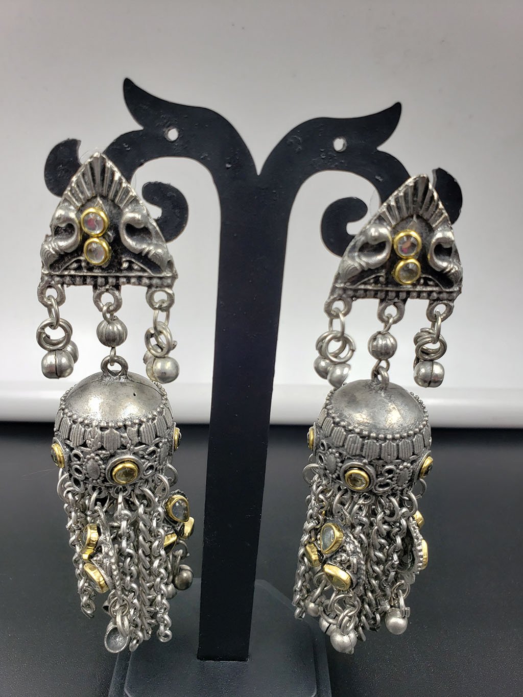 Black Metal Jhumka With Kundan Work