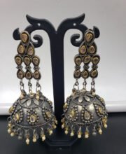 Black Metal Jhumka With Kundan Work