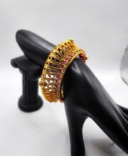 Antique Gold Polish Bracelet