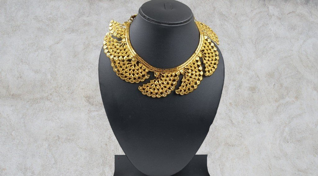 Neck piece jewellery clearance