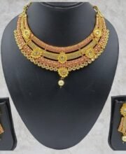 Gold Polish Necklace Set