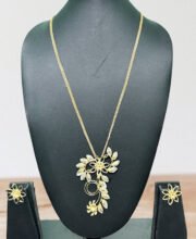 Gold Polish Shell Chain Pendant Set