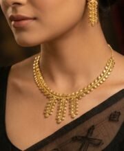 Gold Polish Necklace Set