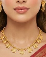 Gold Polish Necklace Set