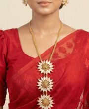 Gold Polish Shell Pendant Set